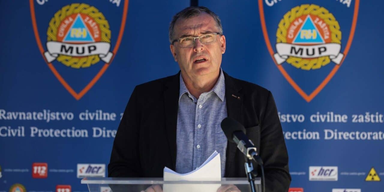 Stožer: Trgovine se vračaju na staro radno vrijeme