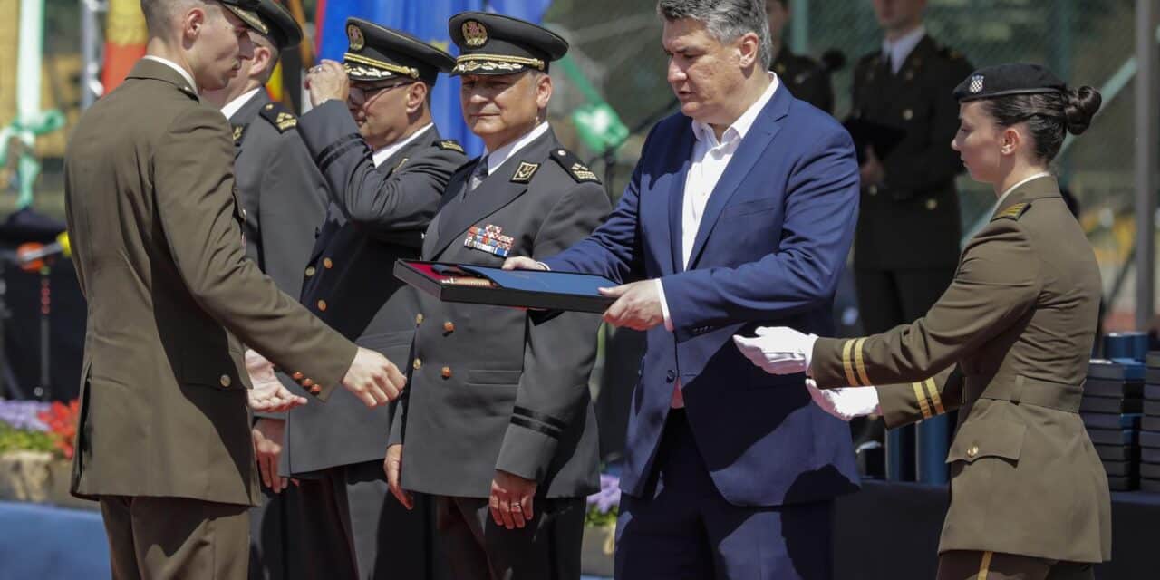 Zagreb: Milanović sudjelovao na svečanoj promociji polaznika vojnih škola Hrvatskog vojnog učilišta “Dr. Franjo Tuđman“