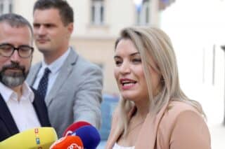 Zagreb: Ministri dolaze na sjednicu prvog radnog dana nove Vlade RH