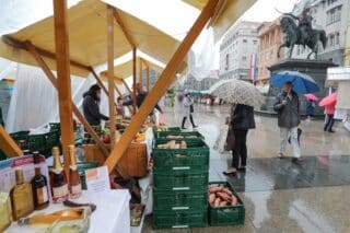 Zagreb: Na glavnom Trgu otvorena manifestacija Dani hrane i tradicijskih proizvoda