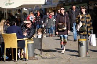 Zagreb: Građani uživaju u sunčanoj nedjelji