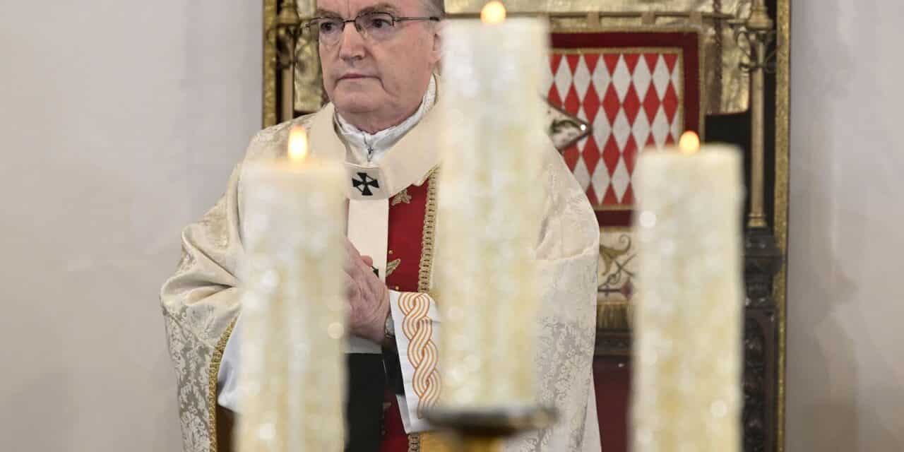 Zagreb: Kardinal Bozanić predvodio misu polnoćku