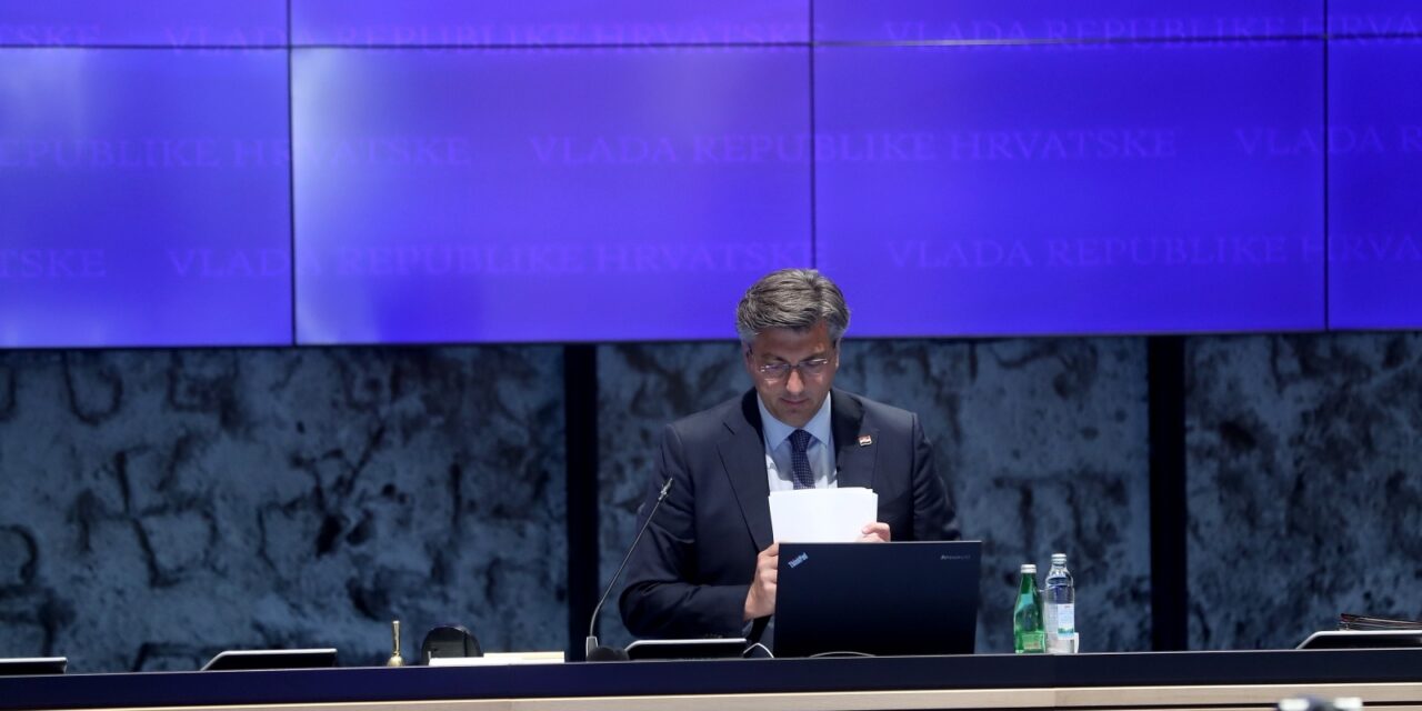 Zagreb: Sjednica Vlade u prosstorijama NKS-a