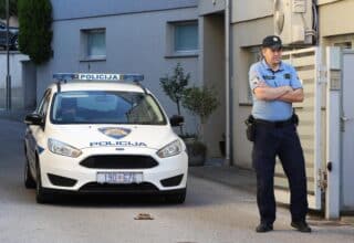 Zagreb: Težak zločin na Mlinovima, policija obavlja očevid