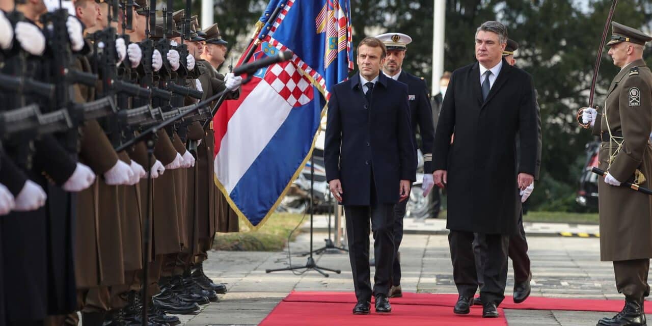 Zagreb: Svečani doček predsjednika Francuske Republike Emmanuela Macrona u Uredu Predsjednika Republike