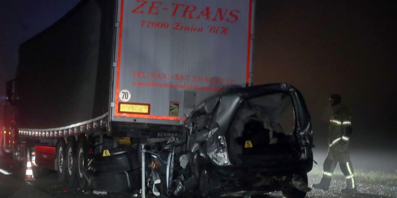 Ivanić-Grad: Sudar automobila, autobusa i kamiona na autocesti A3