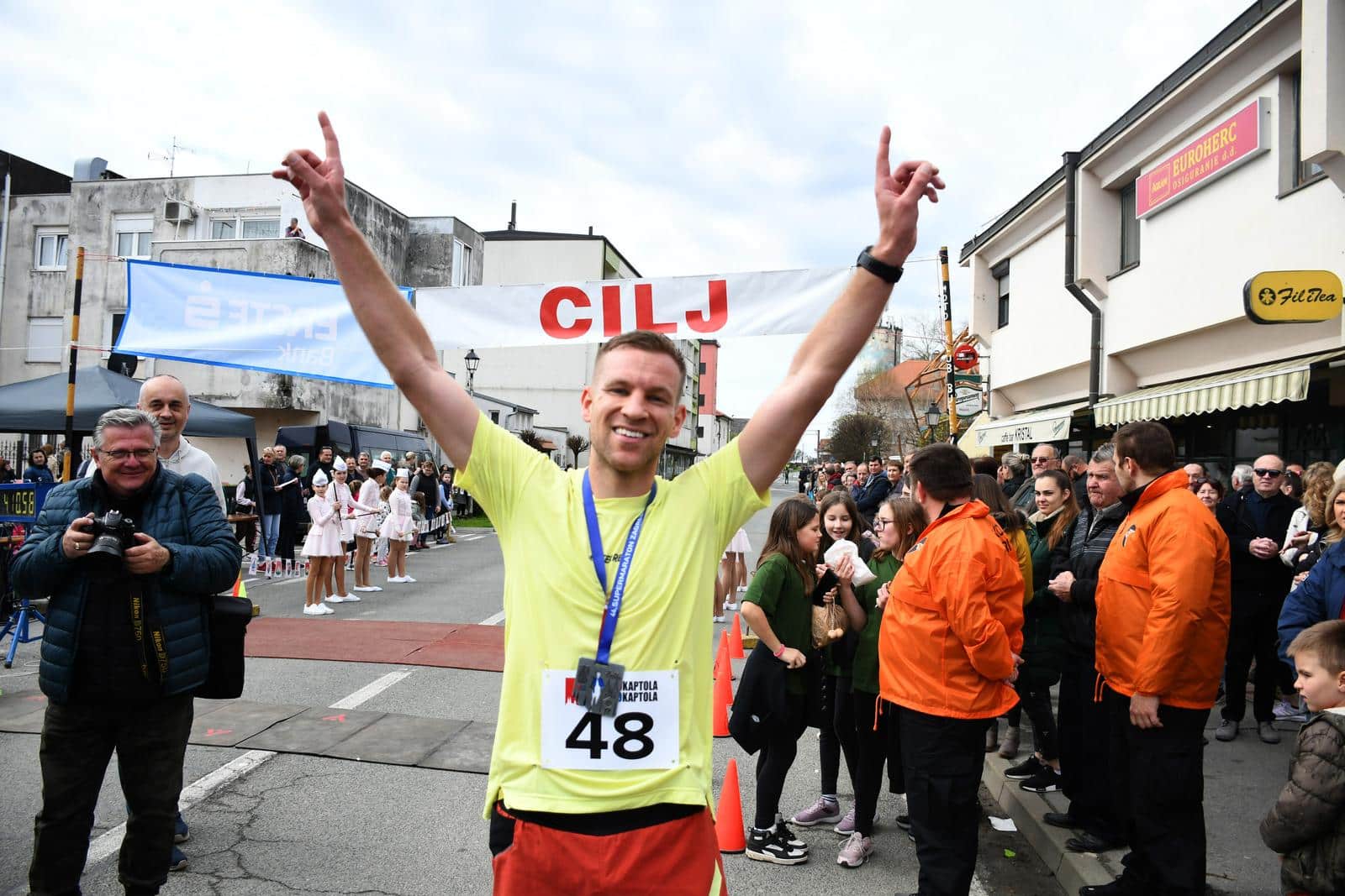 Čazma dočekala trkače supermaratona Od Kaptola do Kaptola