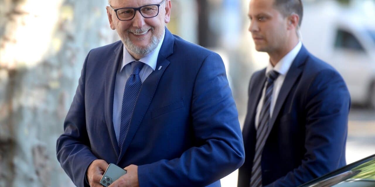 Zagreb: Dolazak HDZ-ovaca na sjednicu Predsjedništva