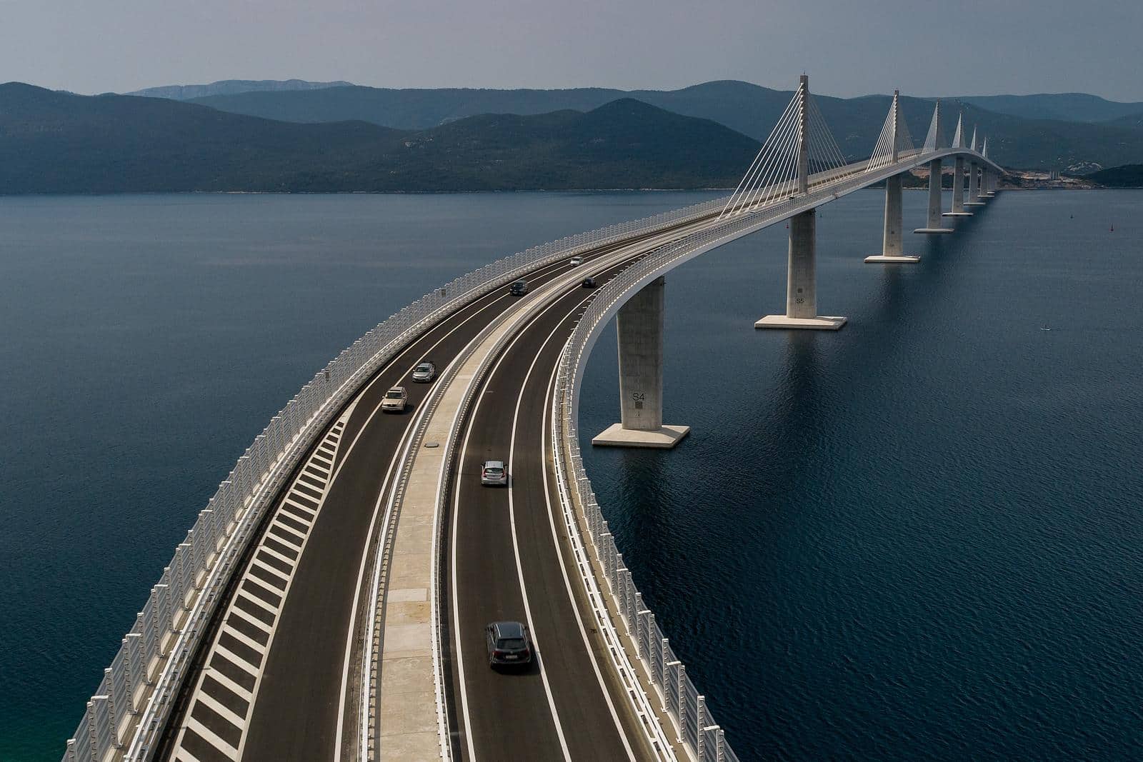 pelješki most