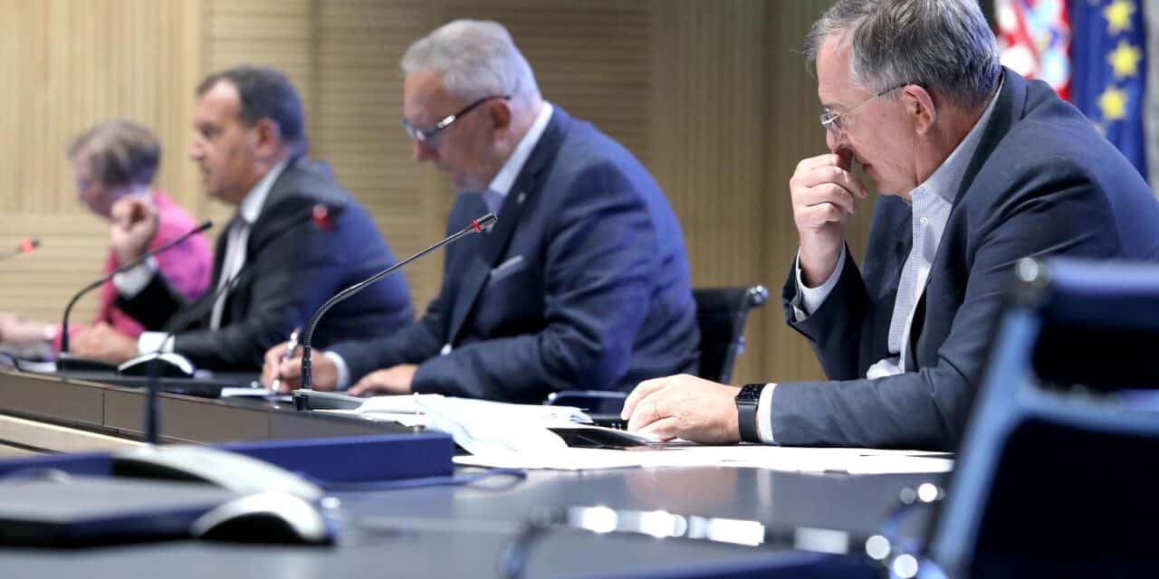Konferencija Stožera civilne zaštite: Cijela Hrvatska i dalje u narančastom