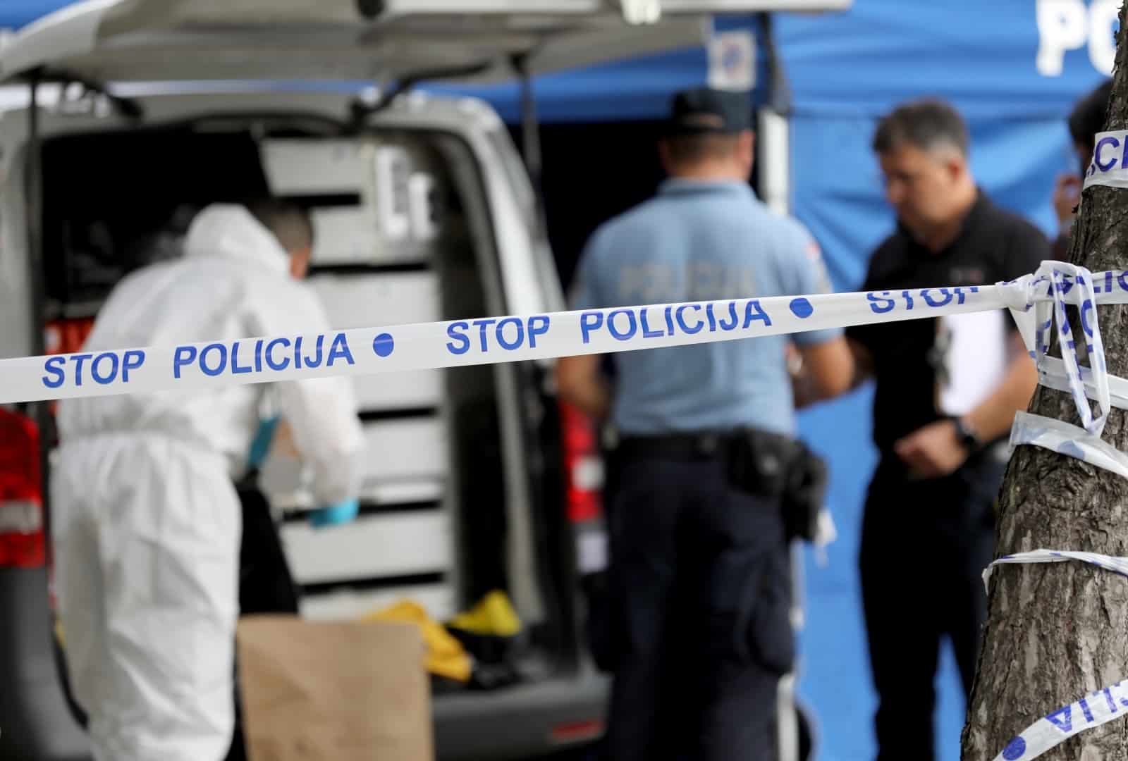 Zagreb: Očevid u Trnju gdje je na parkiralištu pronađen mrtav muškarac