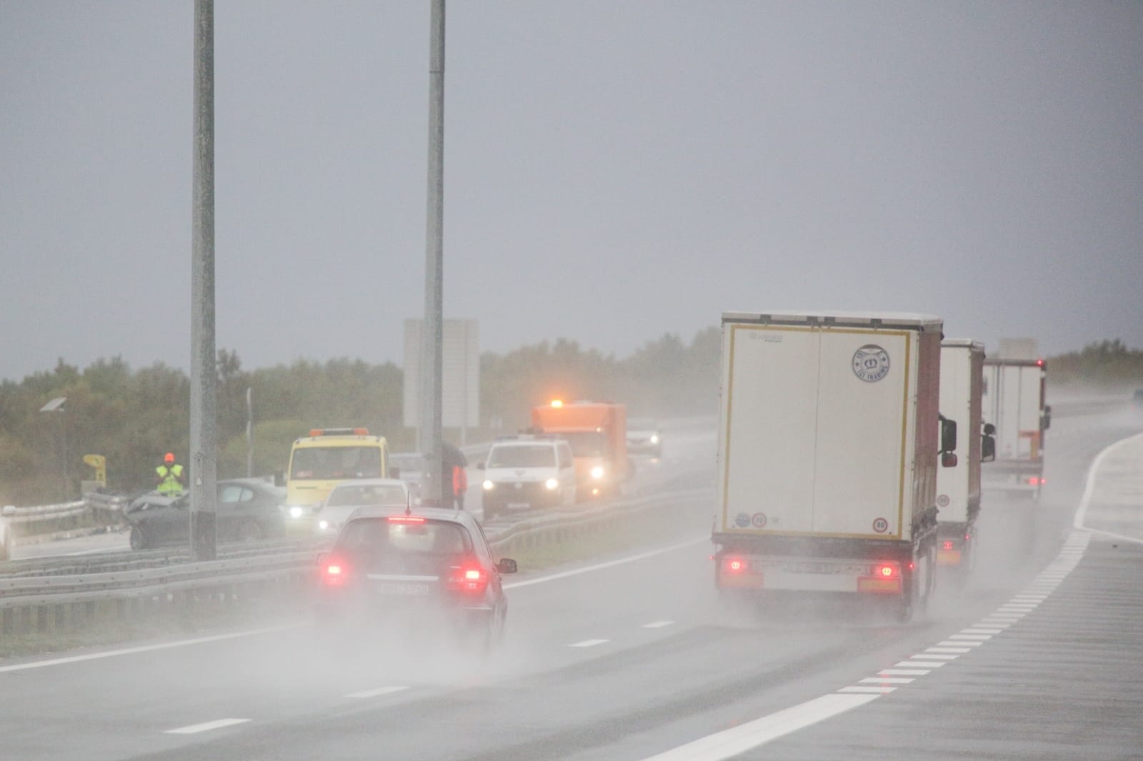 Prometna nesreća na autocesti A1 između Pirovca i Skradina