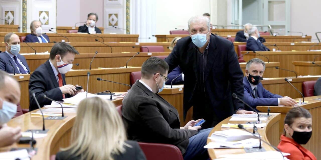 Sabor nastavio sjednicu glasovanjem o raspravljenim točkama dnevnog reda