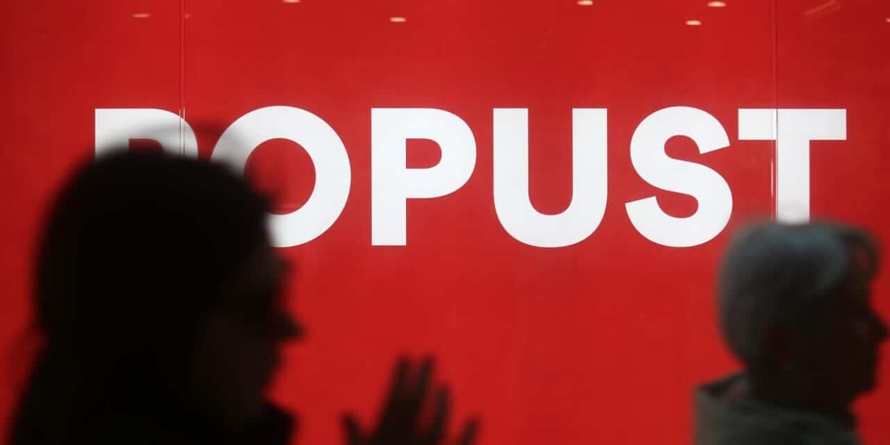 Šibenik: Započela su velika sniženja i rasprodaje