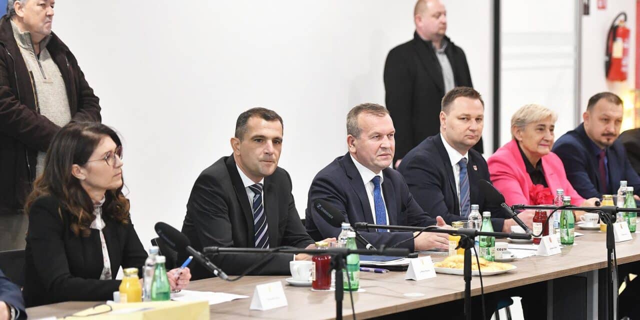 Čakovec: Premijer Plenković na sastanku sa županima uključenim u Razvojni sporazum za sjever Hrvatske