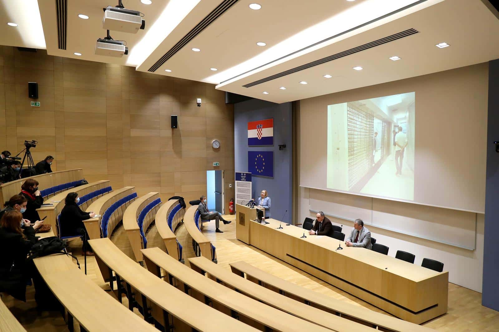 Zagreb: Konferencija za medije o sanaciji i daljnjem radu Medicinskog fakulteta