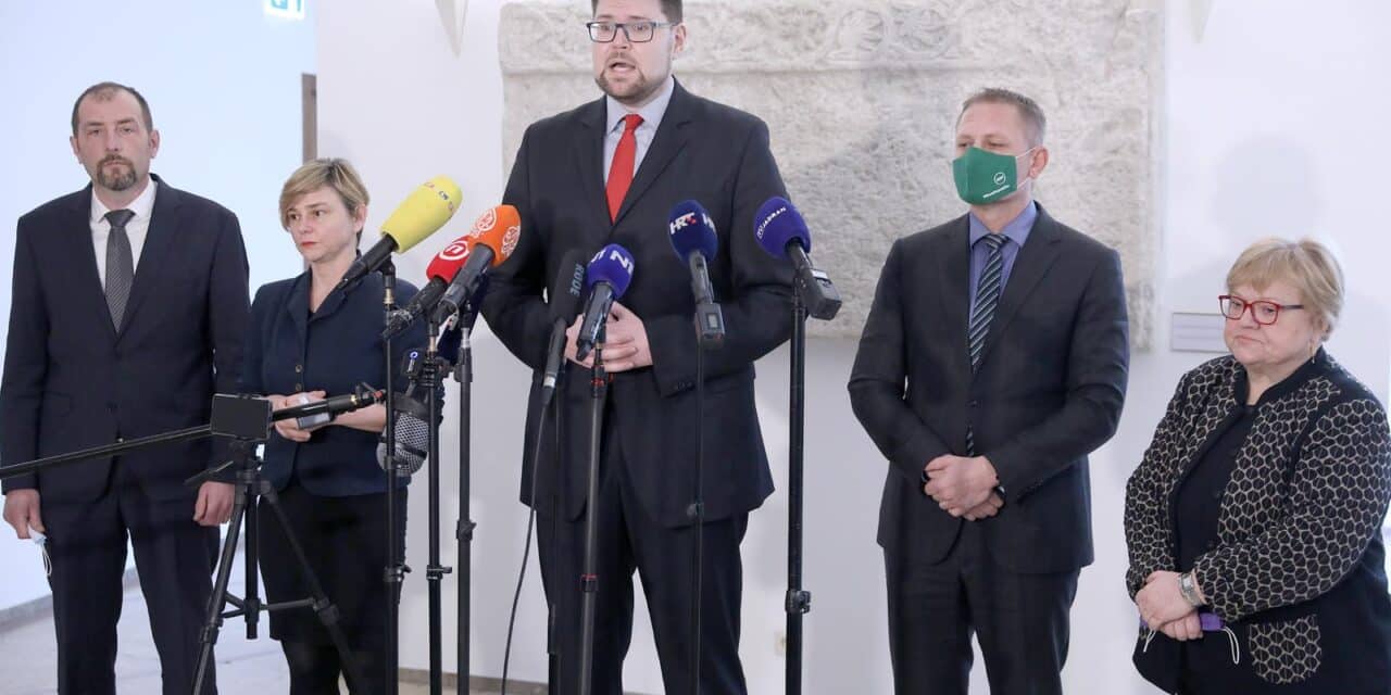 Oporba komentirala sastanke u Banskim dvorima