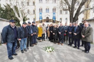 Zagreb: Svečano položen Kamen spoticanja u spomen hrvatskog atletičara na Borisa Hanžekovića