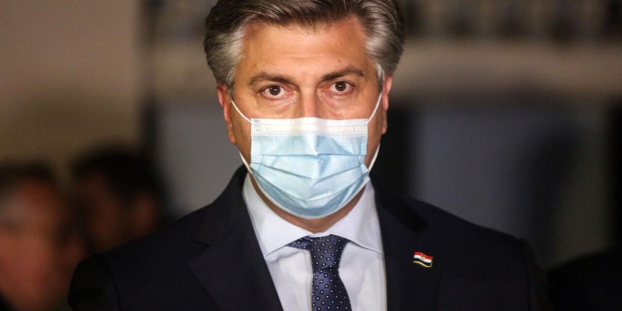 Zagreb: Andrej Plenković obratio se medijima nakon sjednice Predsjedništva HDZ-a