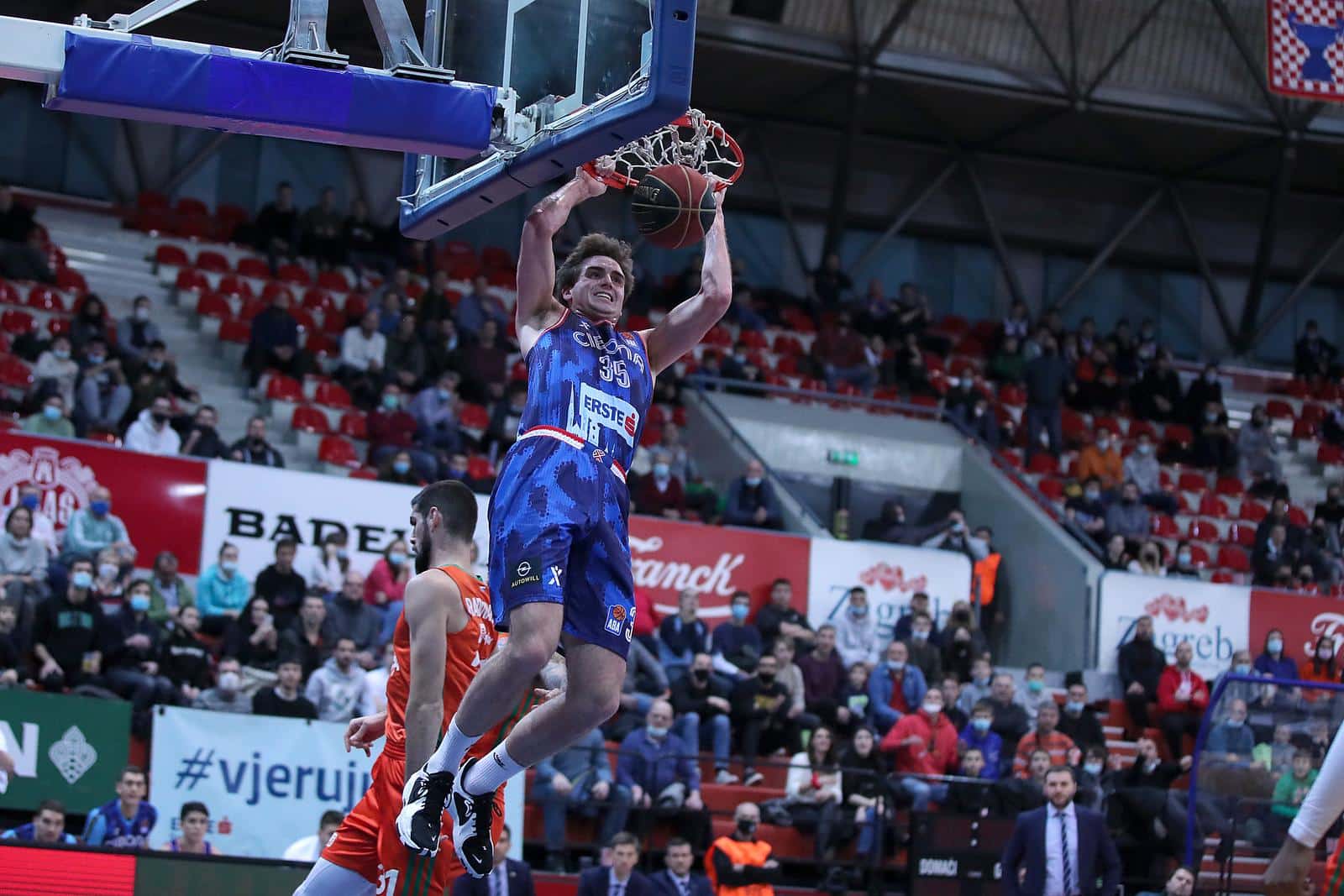 Cibona i Cedevita Olimpija susrele se u 13. kolu ABA lige