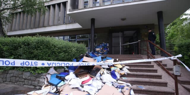 Zagreb: Izbio požar u zgradama HZJZ-a i Imunološkog zavoda