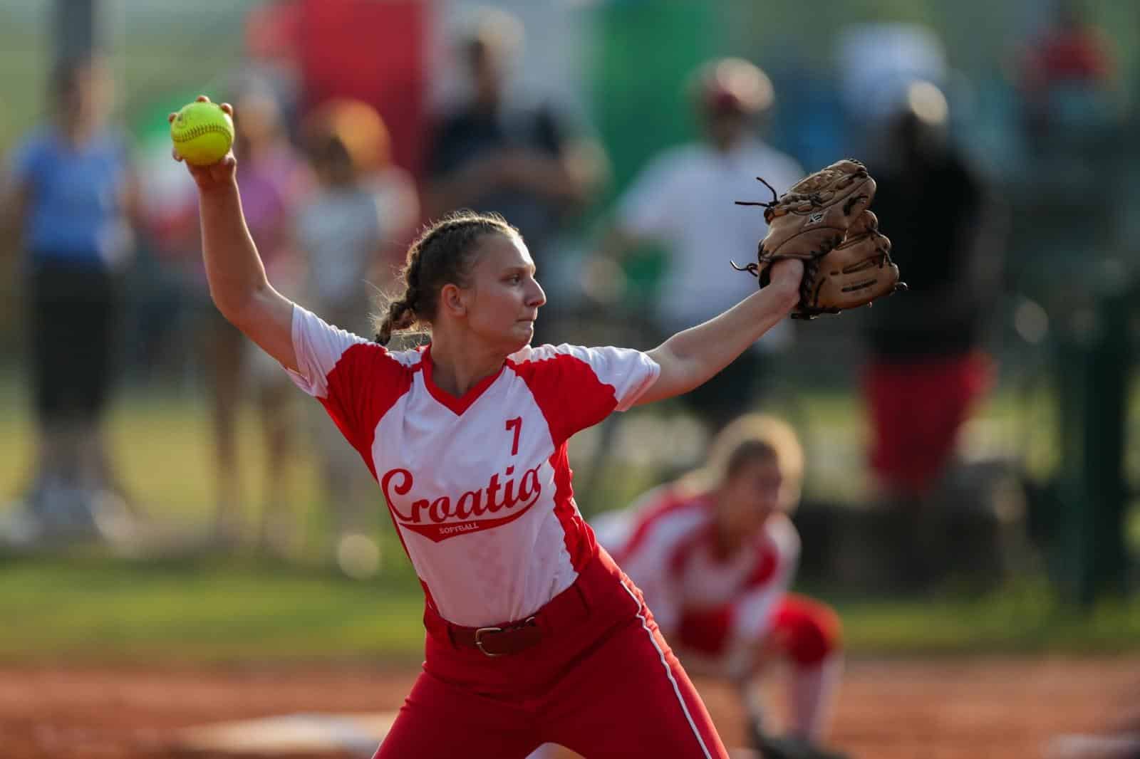 Zagreb: Europsko prvenstvo u softballu za djevojčice do 16 godina, Hrvatska – Češka
