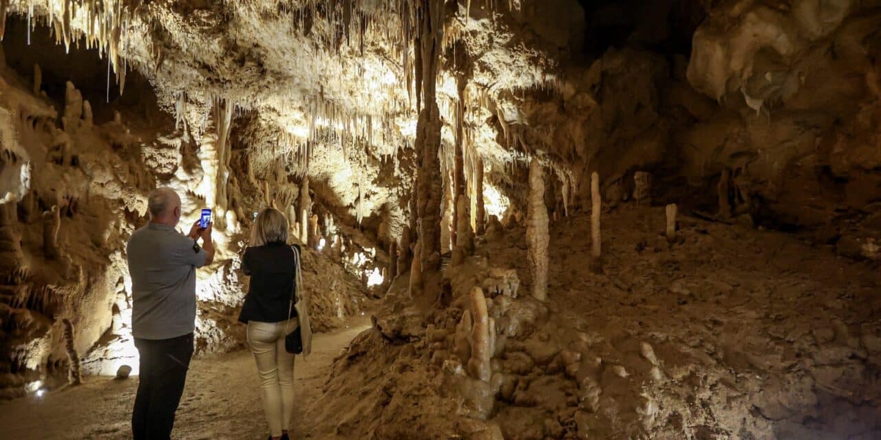Grgosova špilja u Samoboru