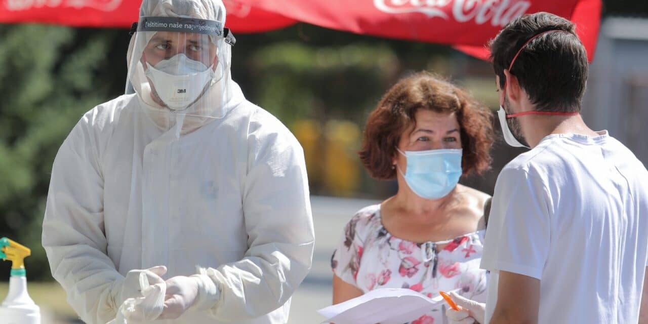 Zagreb: Zvonimir Šostar održao konferenciju za medije o trenutnom epidemiološkom stanju u gradu