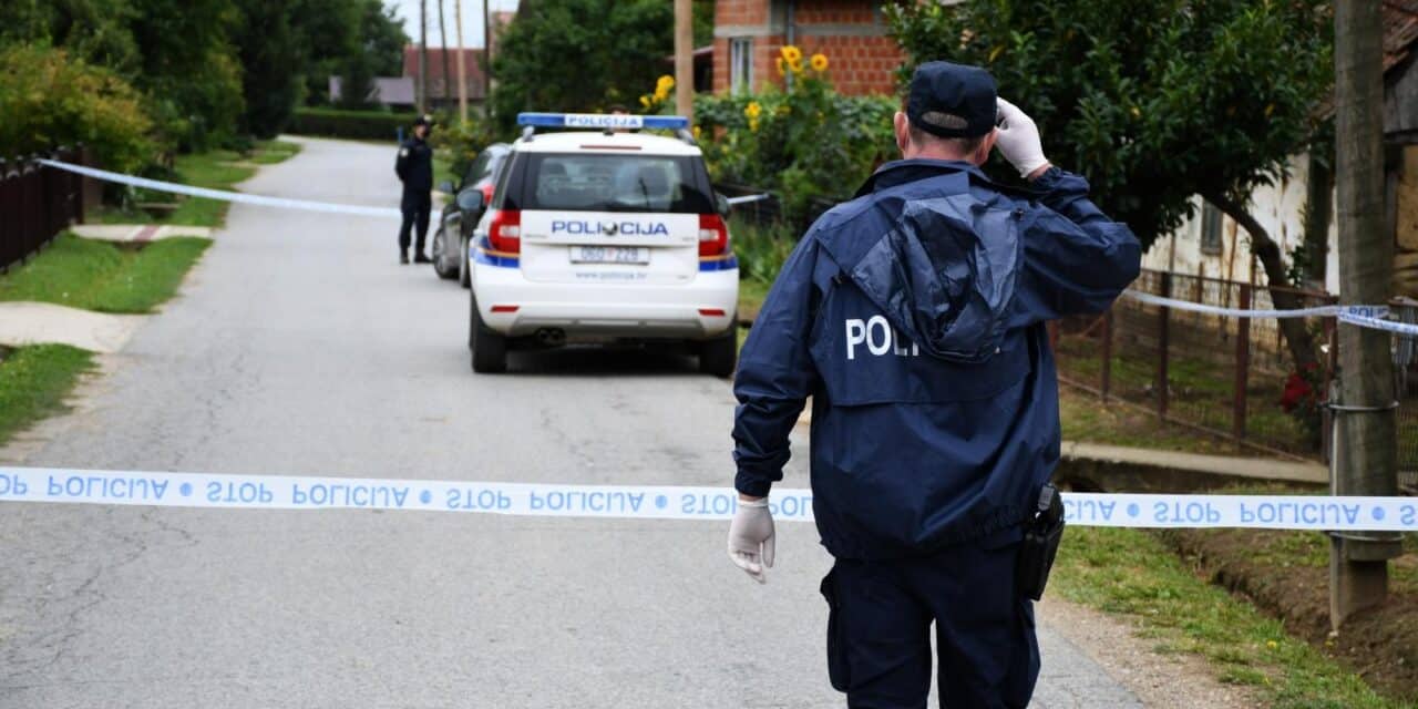 Policijski očevid nedaleko Križevaca gdje je pronađeno mrtvo tijelo muškarca