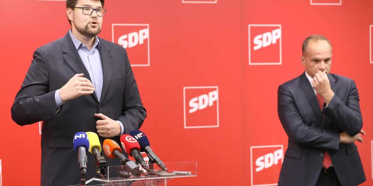 Zagreb: Peđa Grbin i Siniša Hajdaš Dončić o malverzacijama u Ini