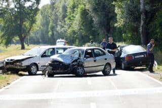 U sudaru tri osobna automobila kod Preloga smrtno je stradala jedna osoba