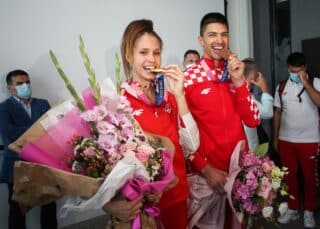 Svečani doček prvih osvajača olimpijskih medalja, Matee Jelić i Tonija Kaneta