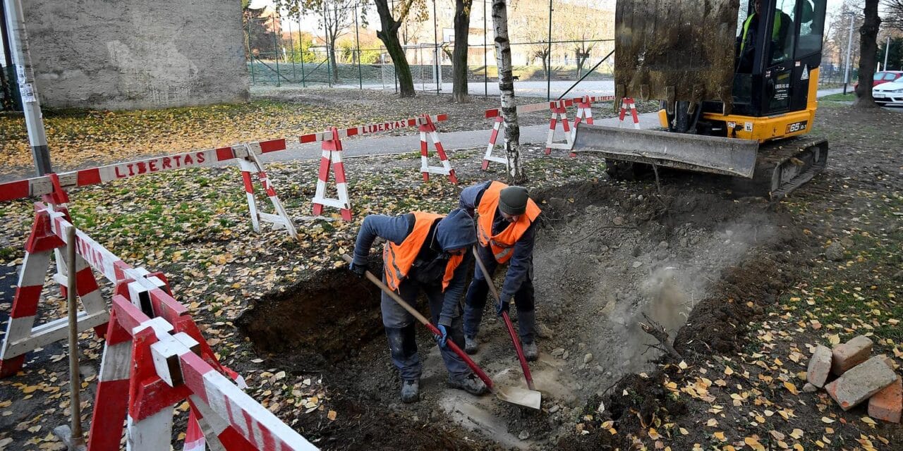Zbog puknuća vrelovoda na Trešnjevci nema grijanja ni tople vode