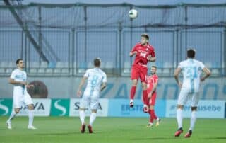 Drugi polufinalni susret Hrvatskog kupa između HNK Rijeka i NK Osijek