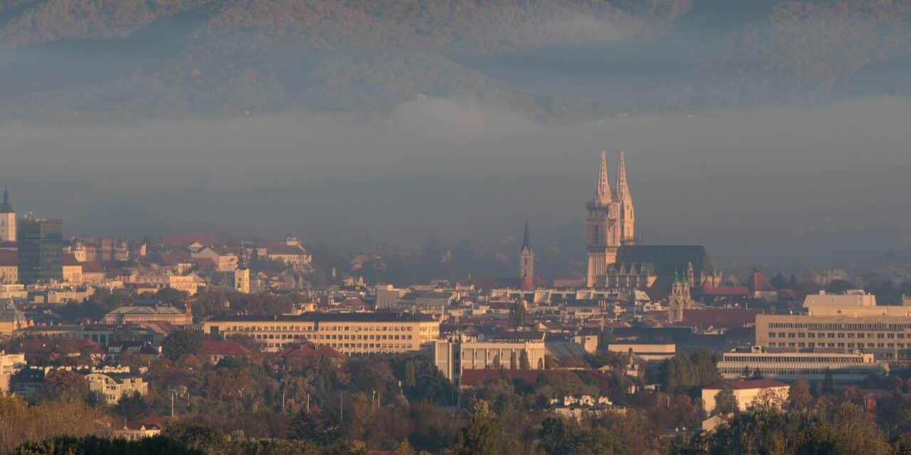 Jutarnja magla u Zagrebu