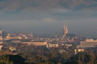 Jutarnja magla u Zagrebu