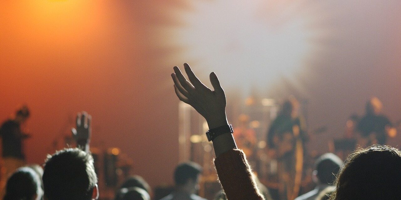 audience-868074_1280