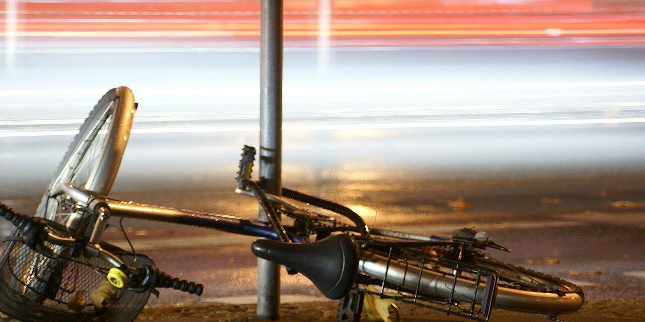 bike-376745_1280