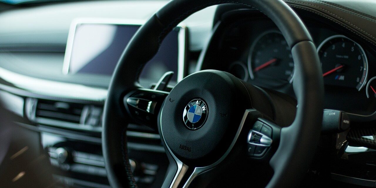 bmw-2964072_1280