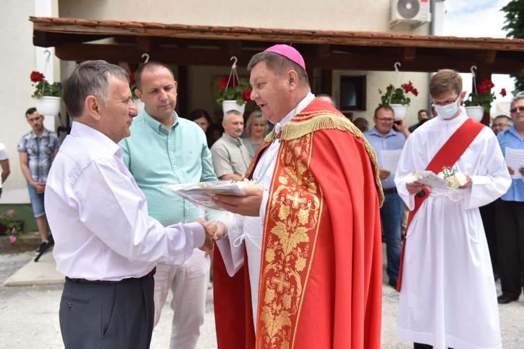 caritas17