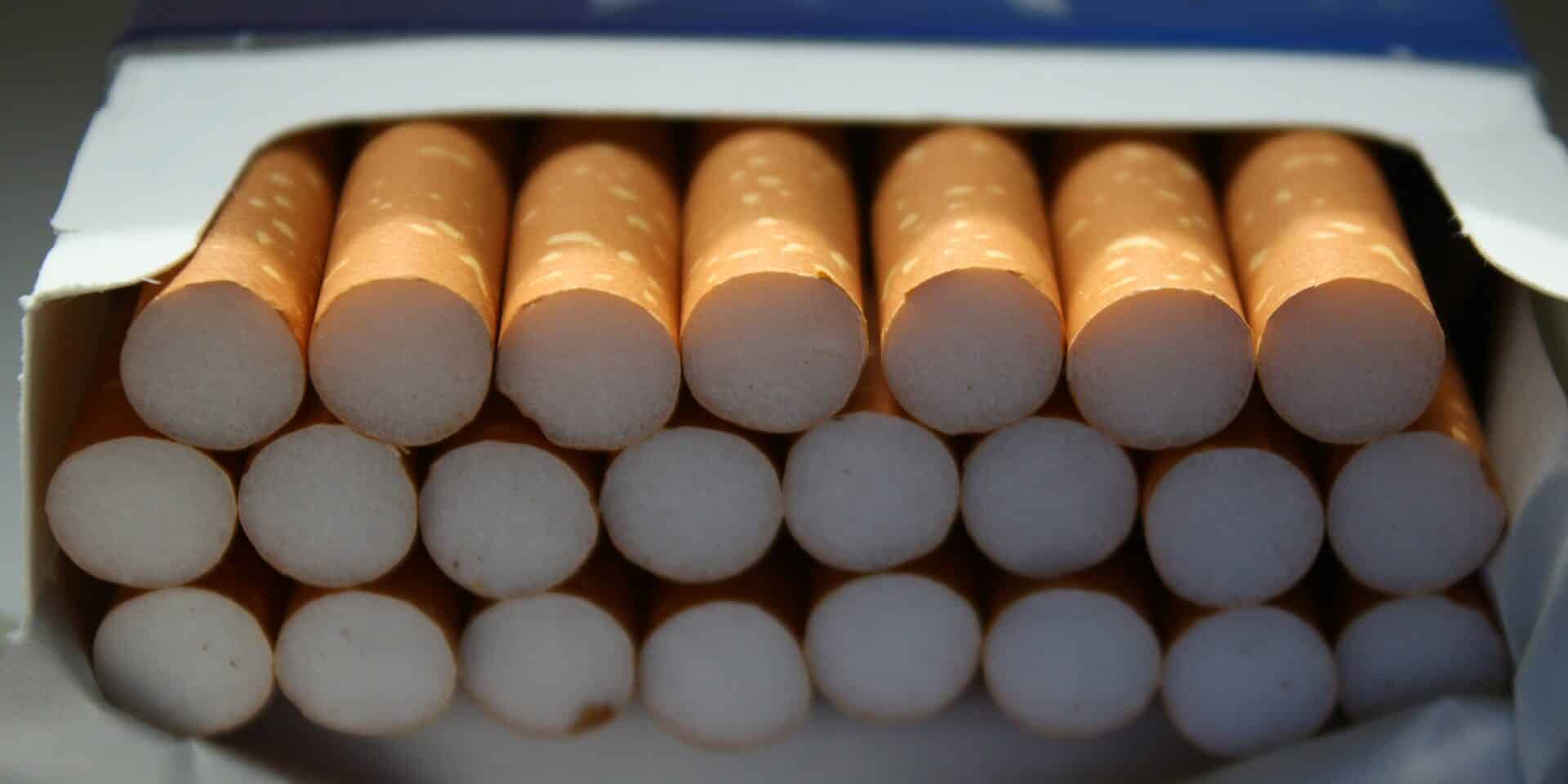 cigarettes-78001_1920