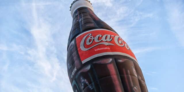 coca-cola-2384655_1280
