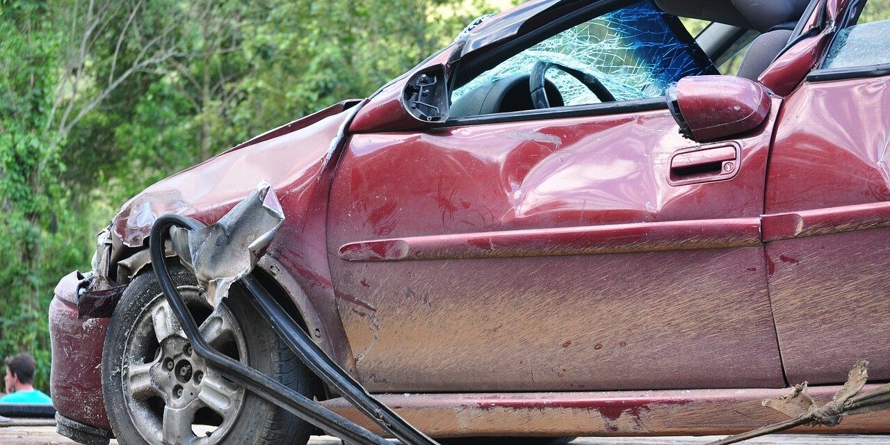 crash-1308575_1280