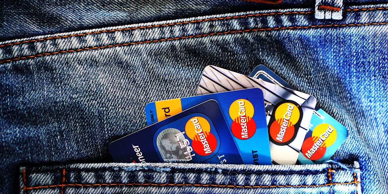 credit-card-1583534_1280
