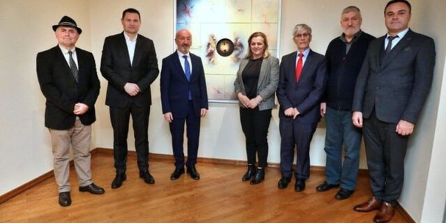 dan neovisnosti republike albanije
