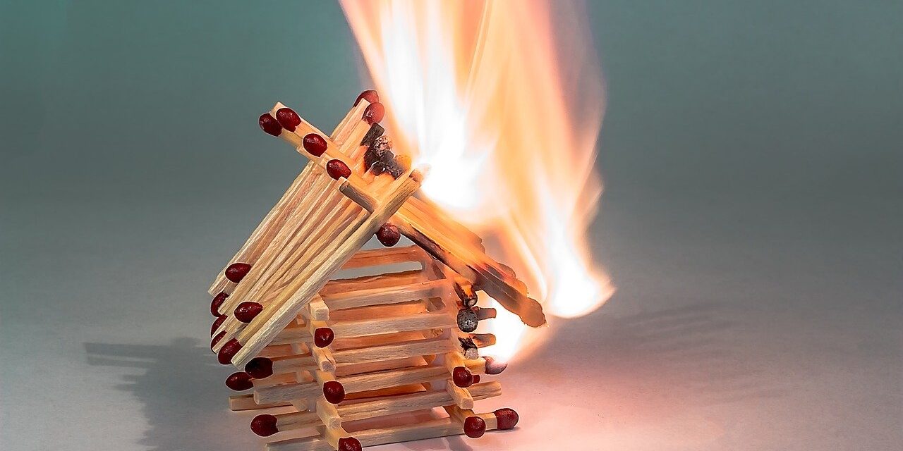 fire-2086370_1280