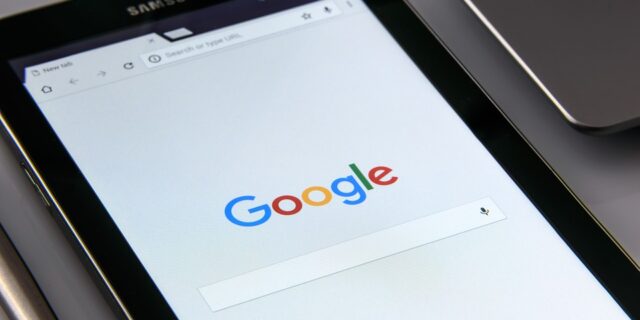 google-on-your-smartphone-1796337_960_720