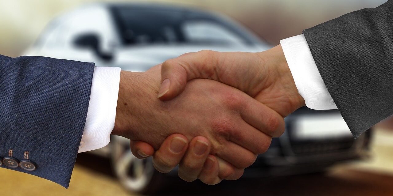 handshake-4011416_1280