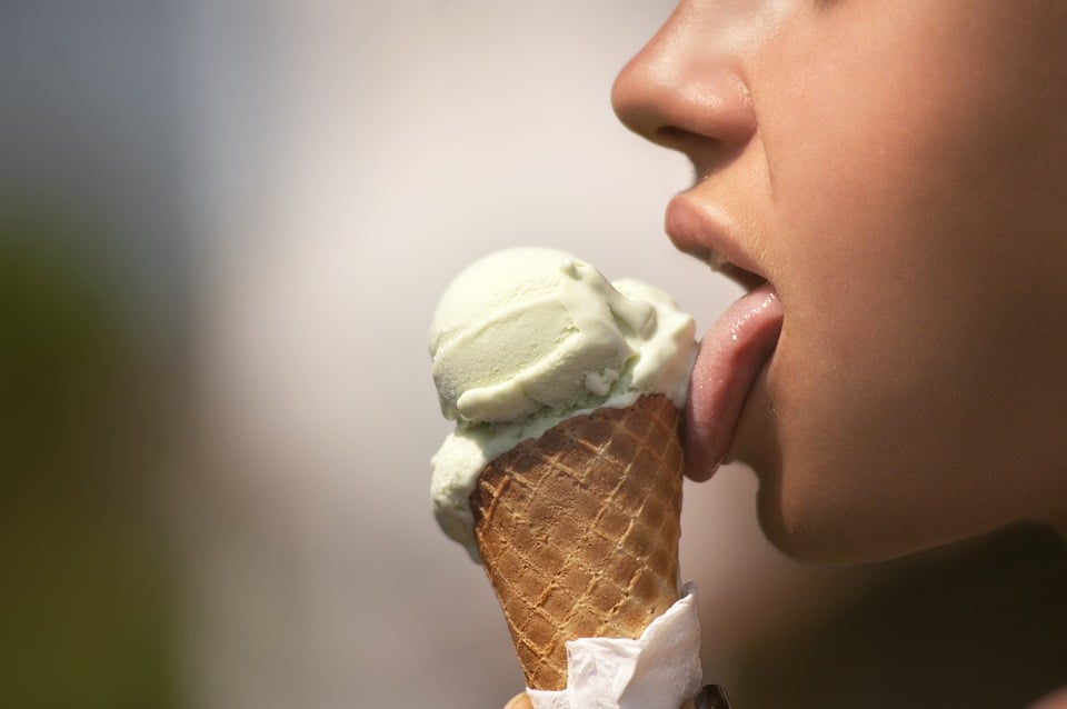 ice-cream-2588541_960_720