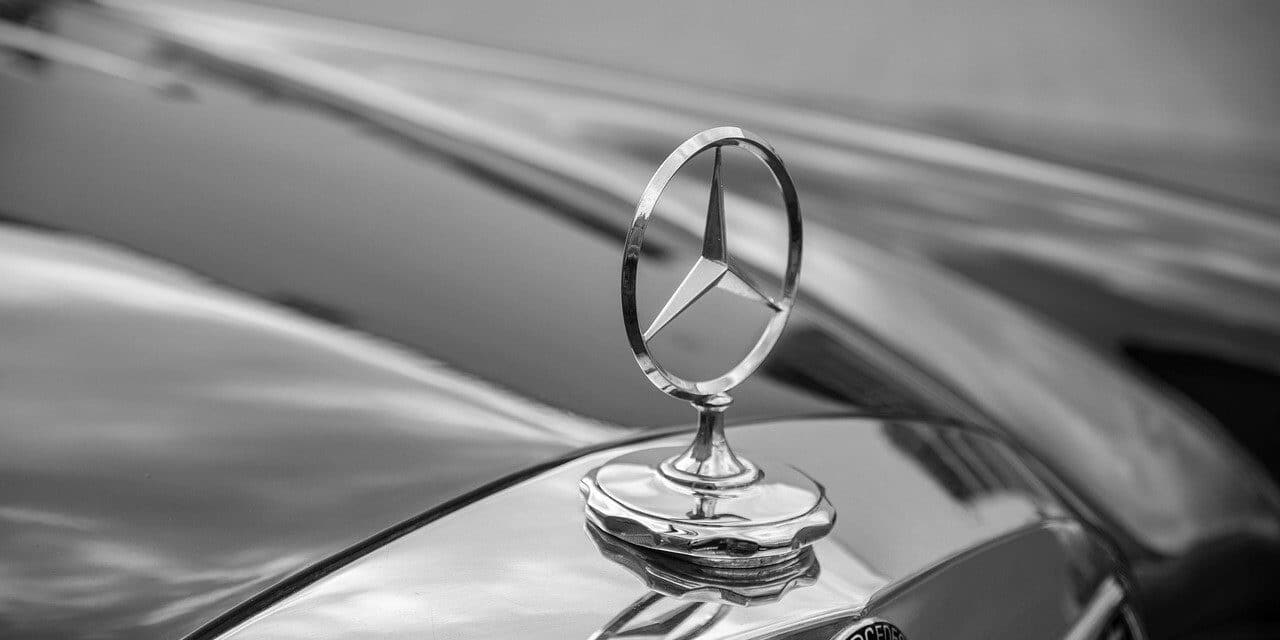 mercedes-star-5383697_1280